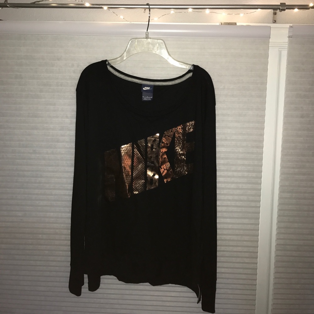 Nike Women's Long Sleeve Tee