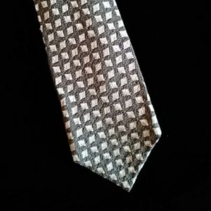 Structure silk neck tie - 3 3/4 x 58 inches