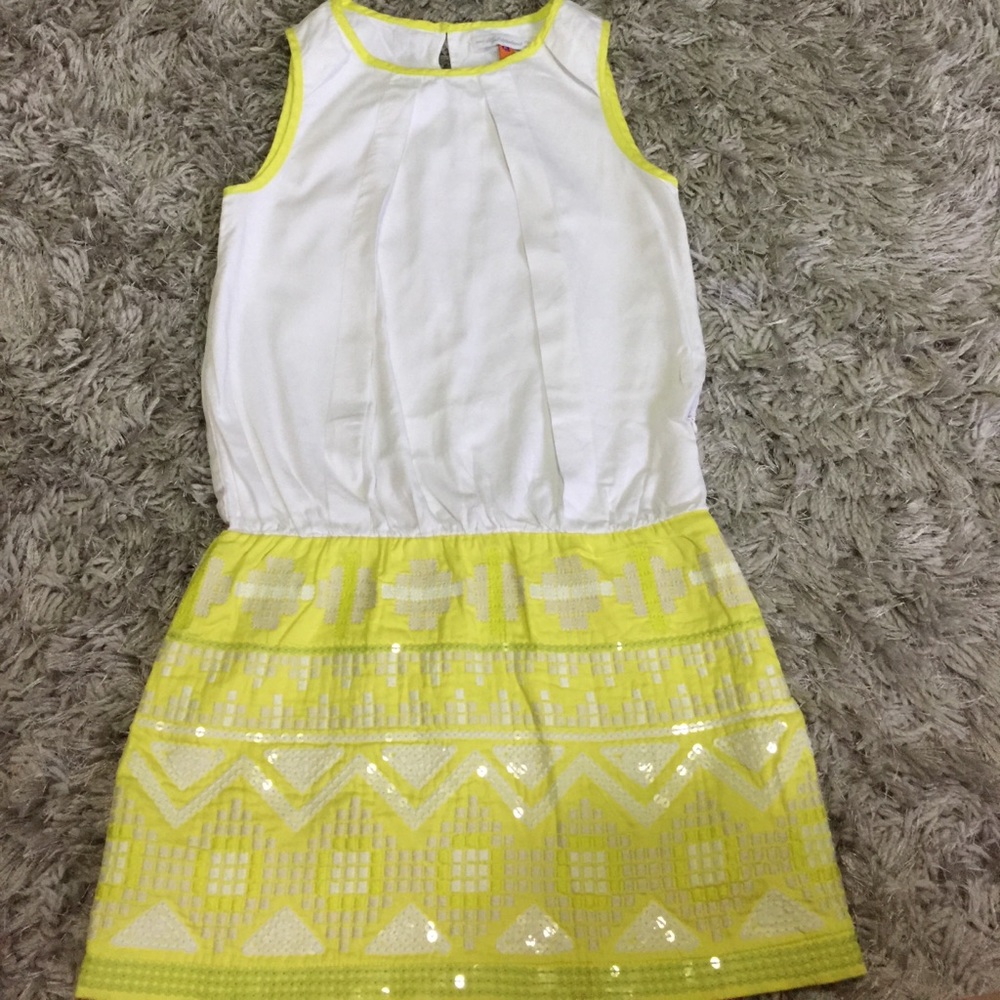 Girls European dress size  9/10