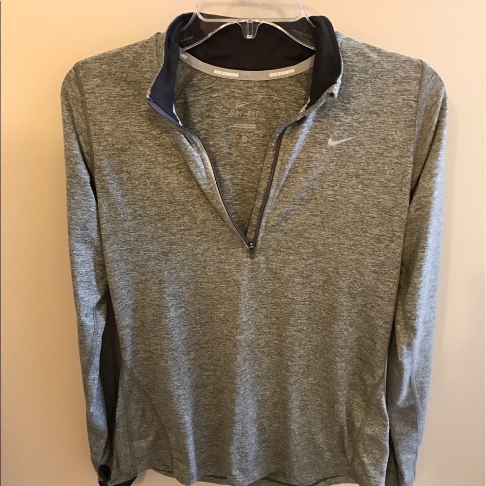 Nike pullover