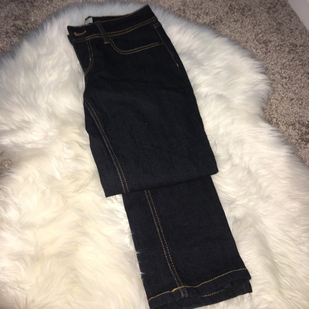 "So" Dark wash jeans
