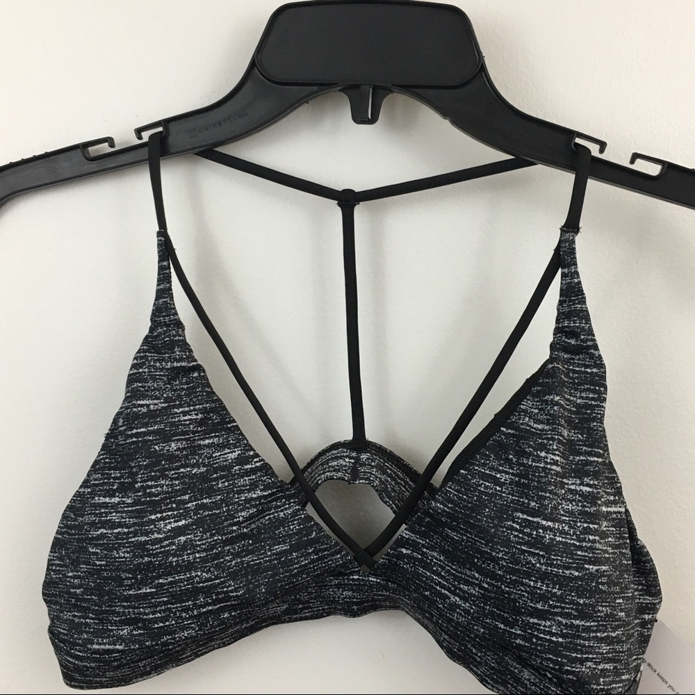 Victoria Secret Sports Bra Size Large