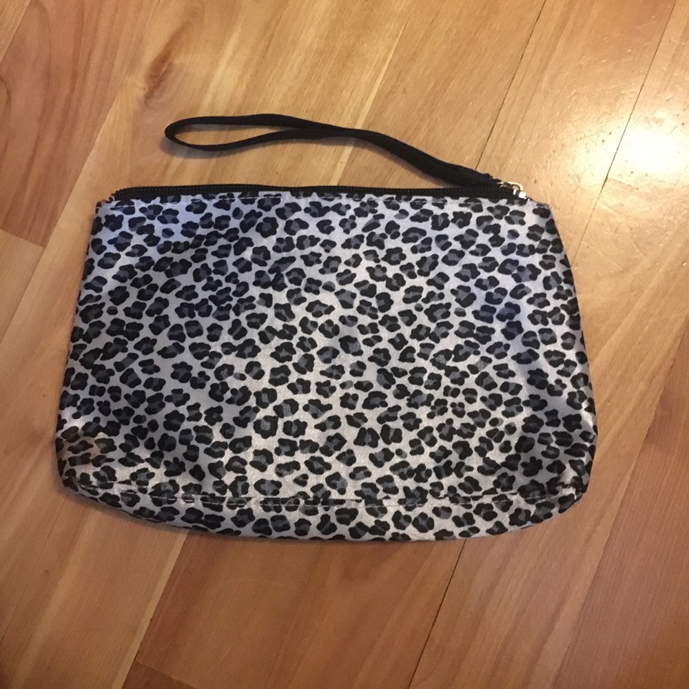 Makeup bag