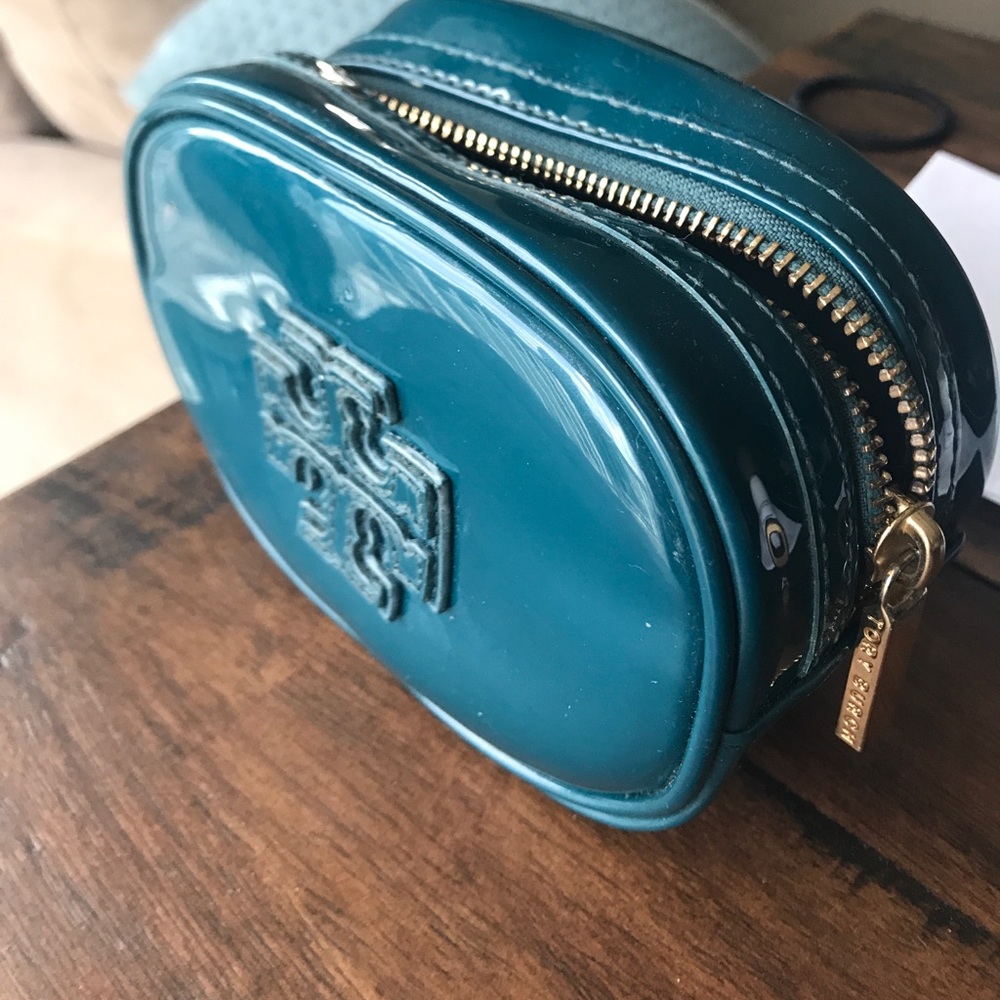 Tory butch makeup bag