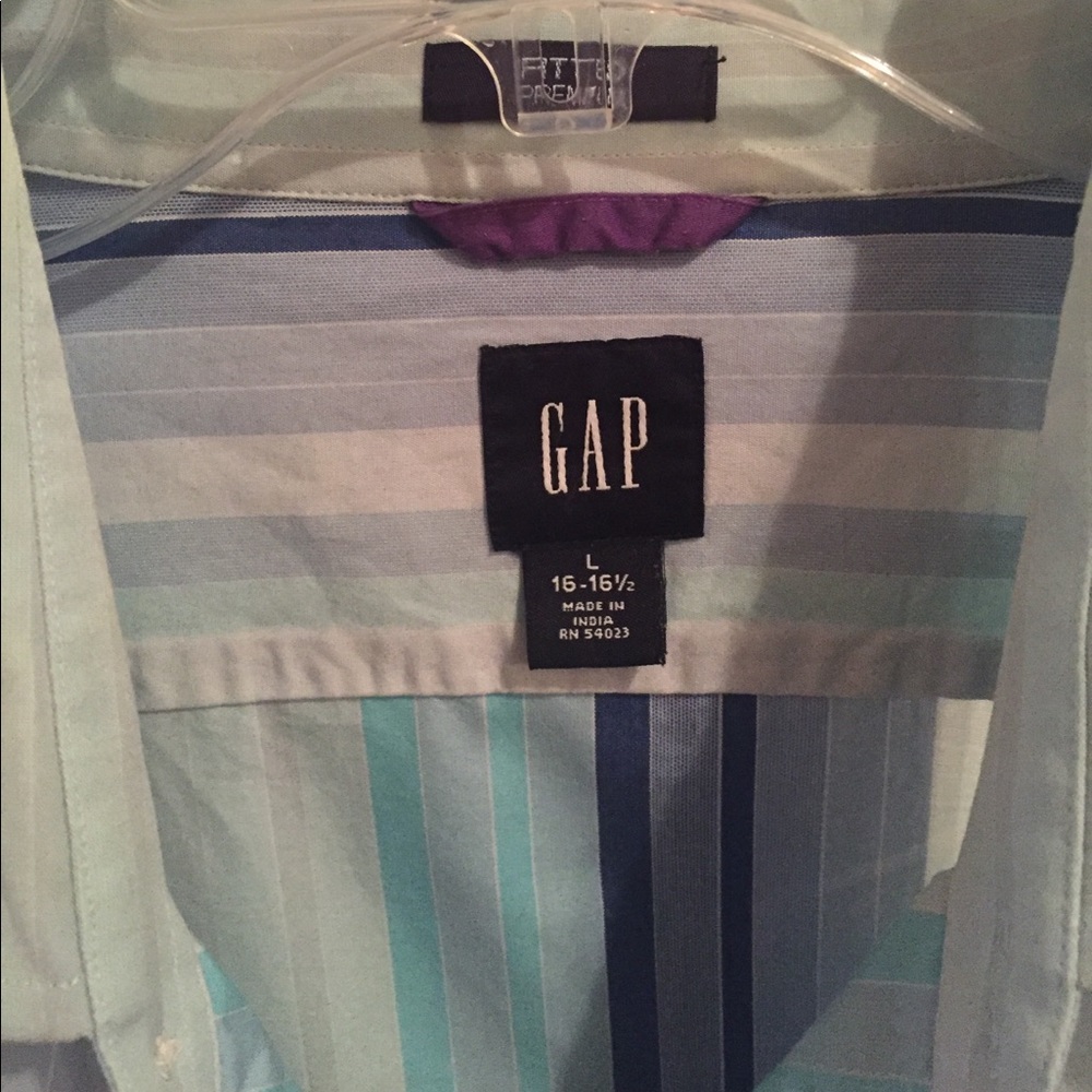Shirt - Picture 3 of 3