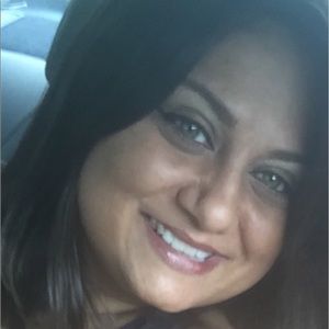 Meet your Posher, Sandy