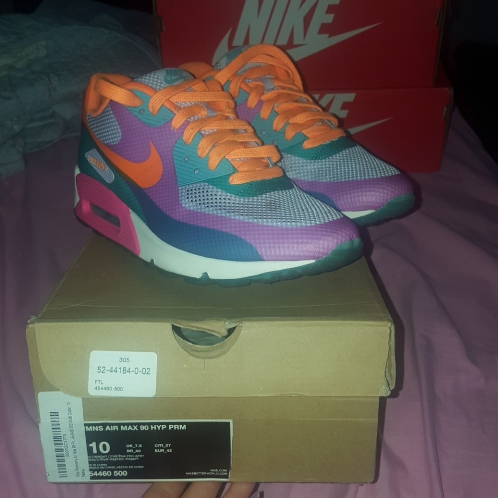 Wmns nike 90 hyperfuse