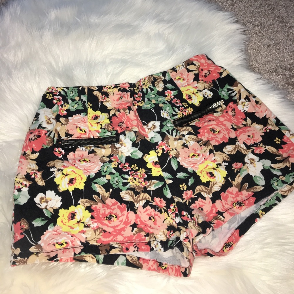 High waisted floral shorts