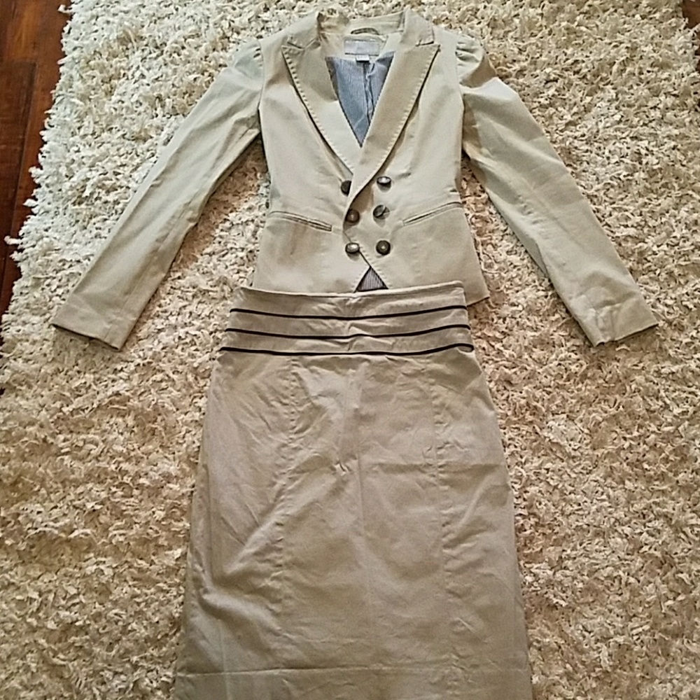 Suit
