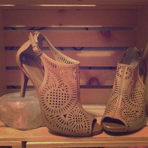 Jessica Simpson Caged Heels