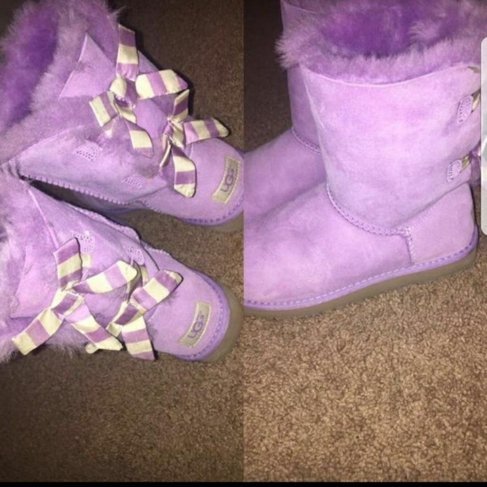 Violet uggs
