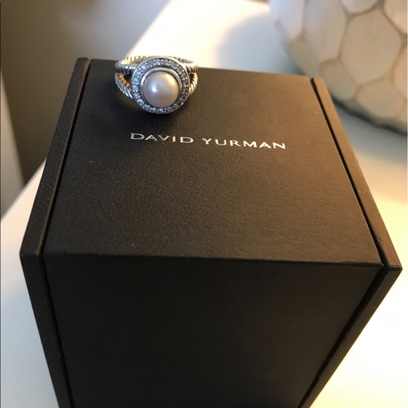 David Yurman Pearl Ring - Picture 2 of 5