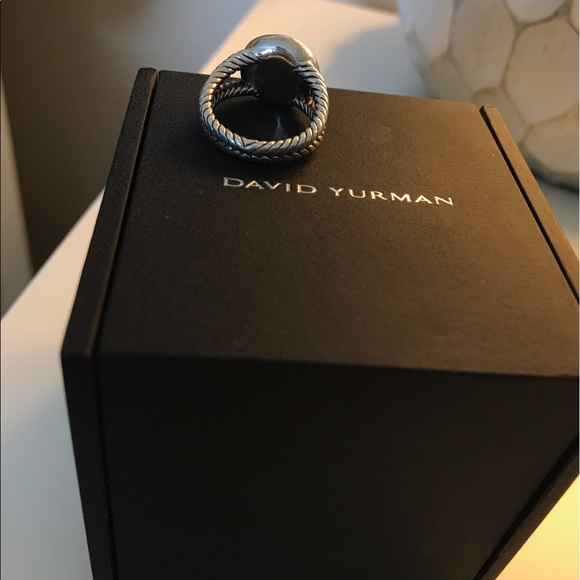 David Yurman Pearl Ring - Picture 3 of 5