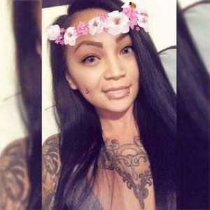 Meet your Posher, Lydia