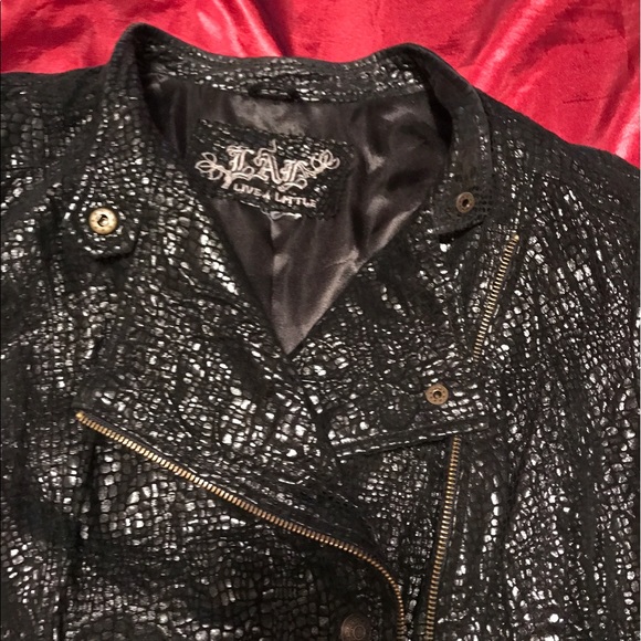 Live a Little size M leather jacket - Picture 4 of 4