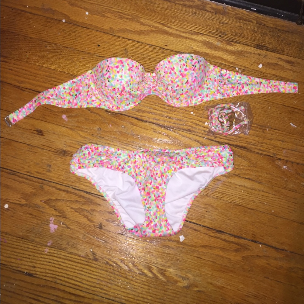 Victoria's Secret bikini