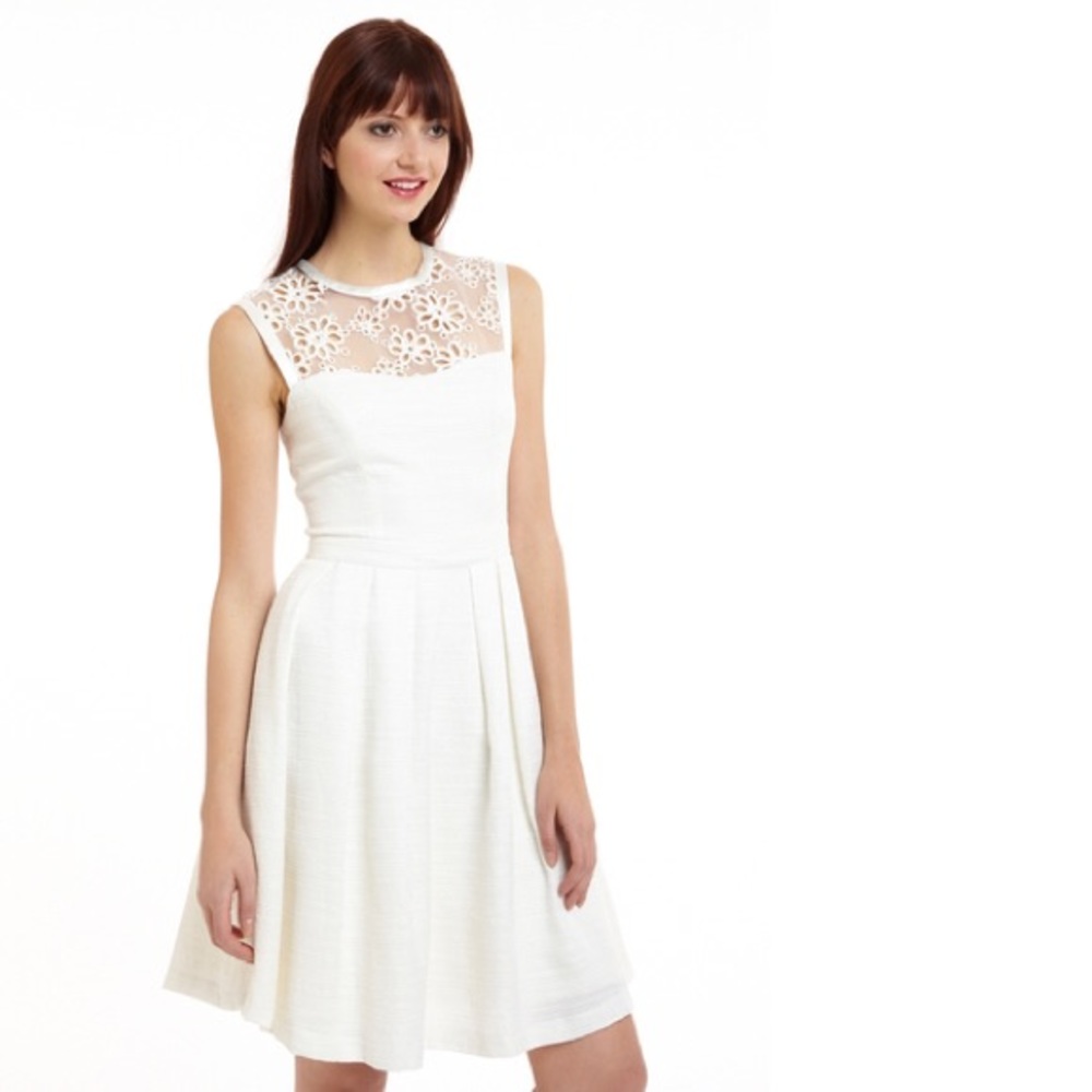 Pink Martini sleeveless Parisian off white dress.