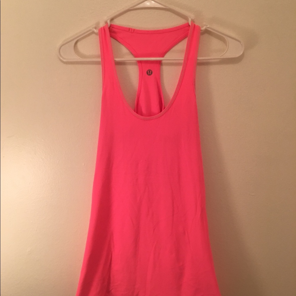 Women's LuLulemon tank top! Size 0, hot pink!
