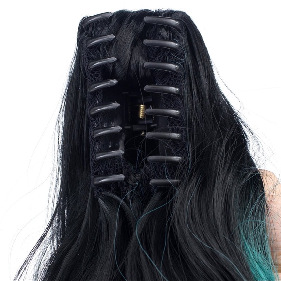 Ombré pony clip - Picture 2 of 3