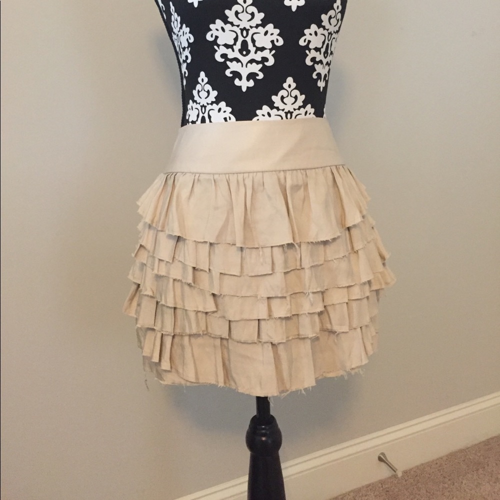🍁 🆕 Express Tiered Skirt 🌟 Size 8