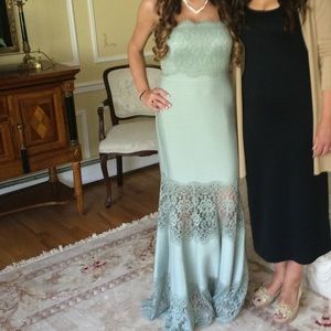Tadashi Shoji mint green prom & evening dress