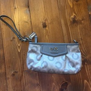 Silver Coach Wrislet