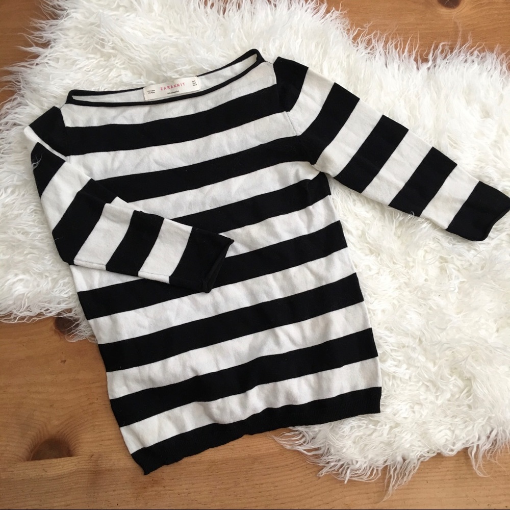 Zara Knit Black and White Striped Scoop Neck Top