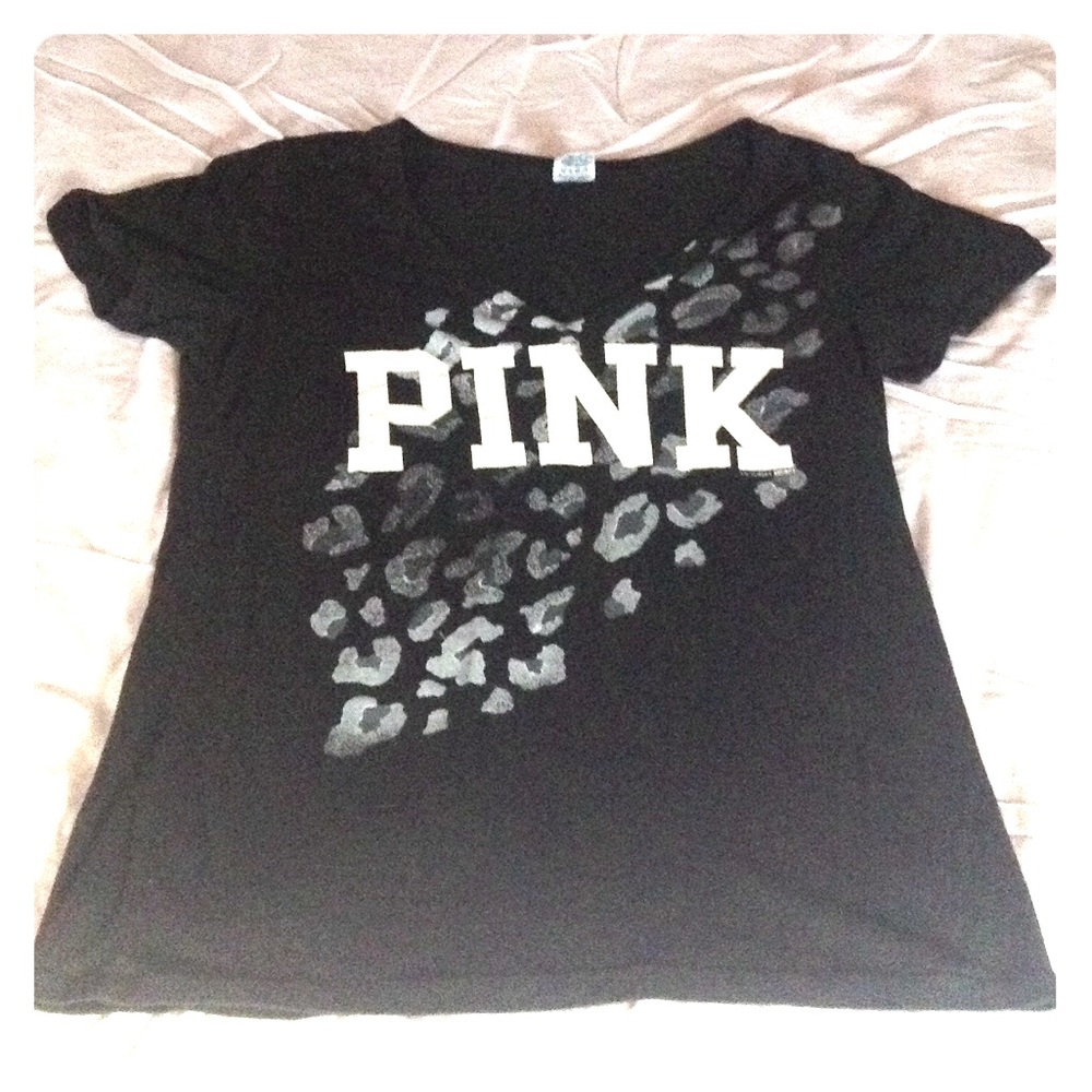 Black PINK (brand) V-neck Tee
