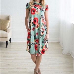 Floral Mock dress w/pockets