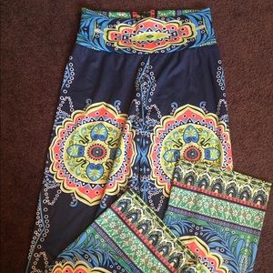 Wide leg bright flowy boho pant! New without tags