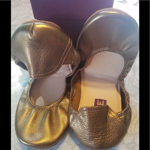 Sz 9 New Crane Shoes