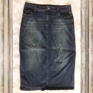 Cato Dark Wash Denim Skirt Size 14