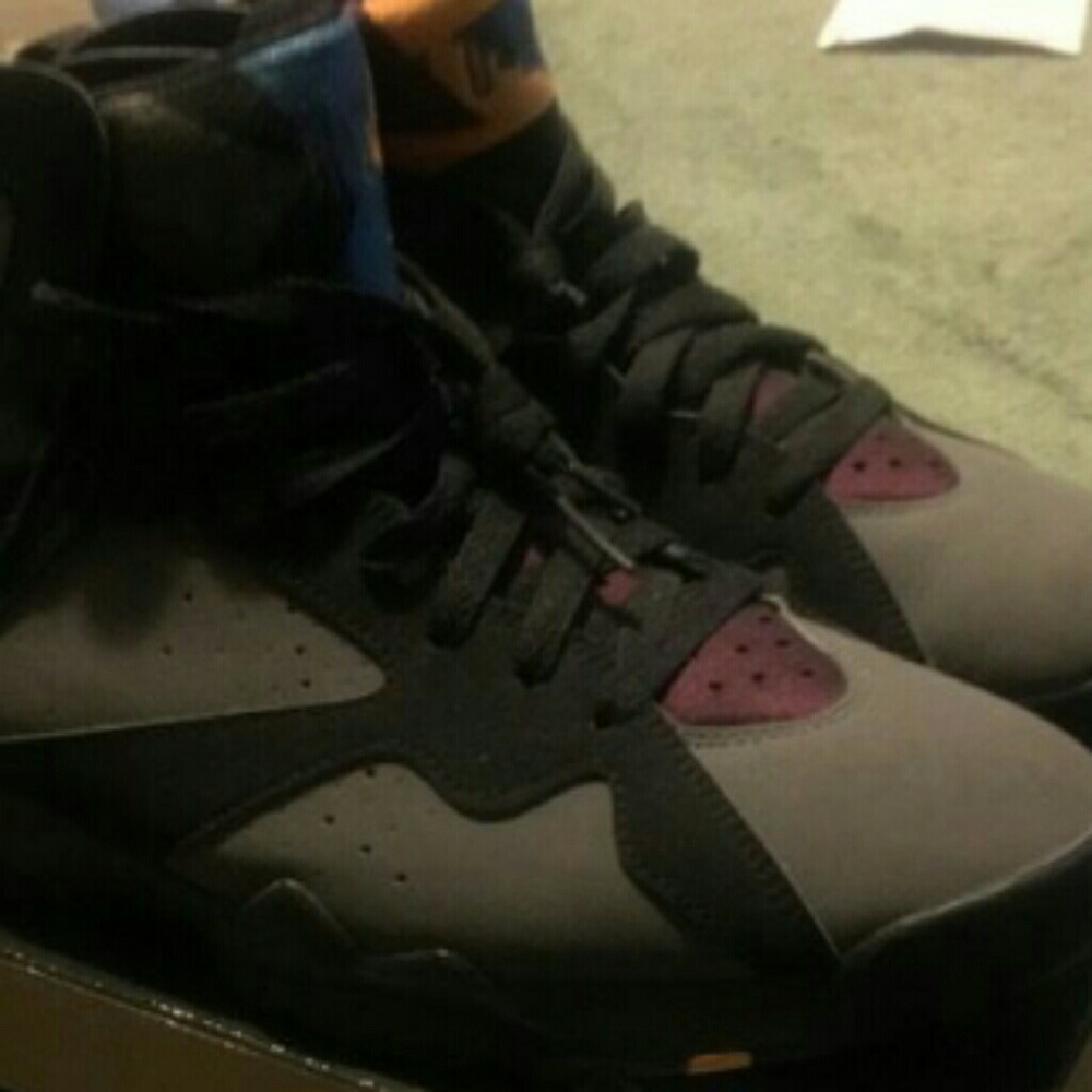 Jordan 7s - Picture 3 of 3