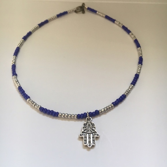 Hamsa Hand Beaded Choker! - Picture 2 of 2
