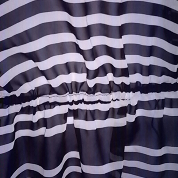 Forever21 Halter Top - Picture 3 of 5