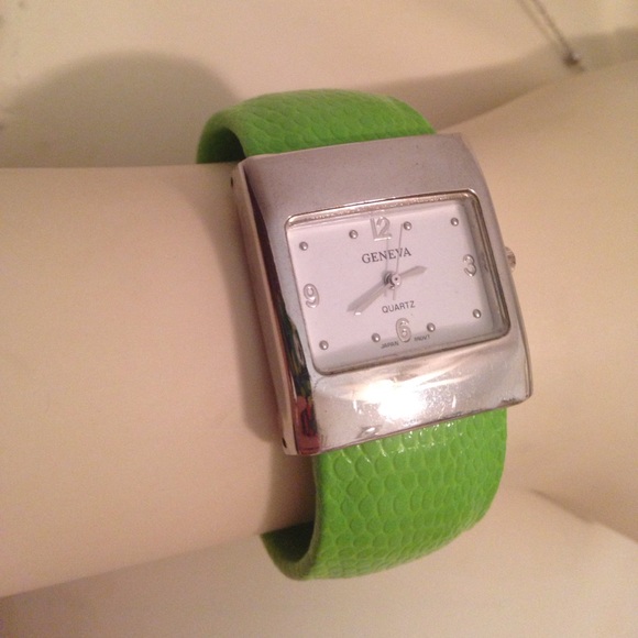 Vibrant lime green watch, earrings, and necklace. - Picture 2 of 5