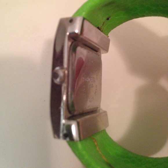 Vibrant lime green watch, earrings, and necklace. - Picture 5 of 5