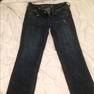 Size 0 American Eagle crop jeans