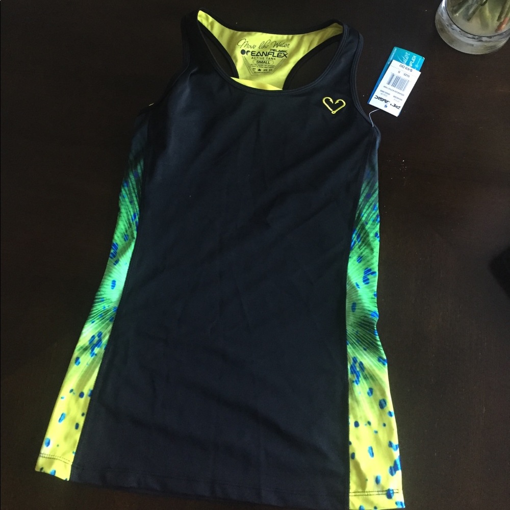 Pelagic oceanflex active tank