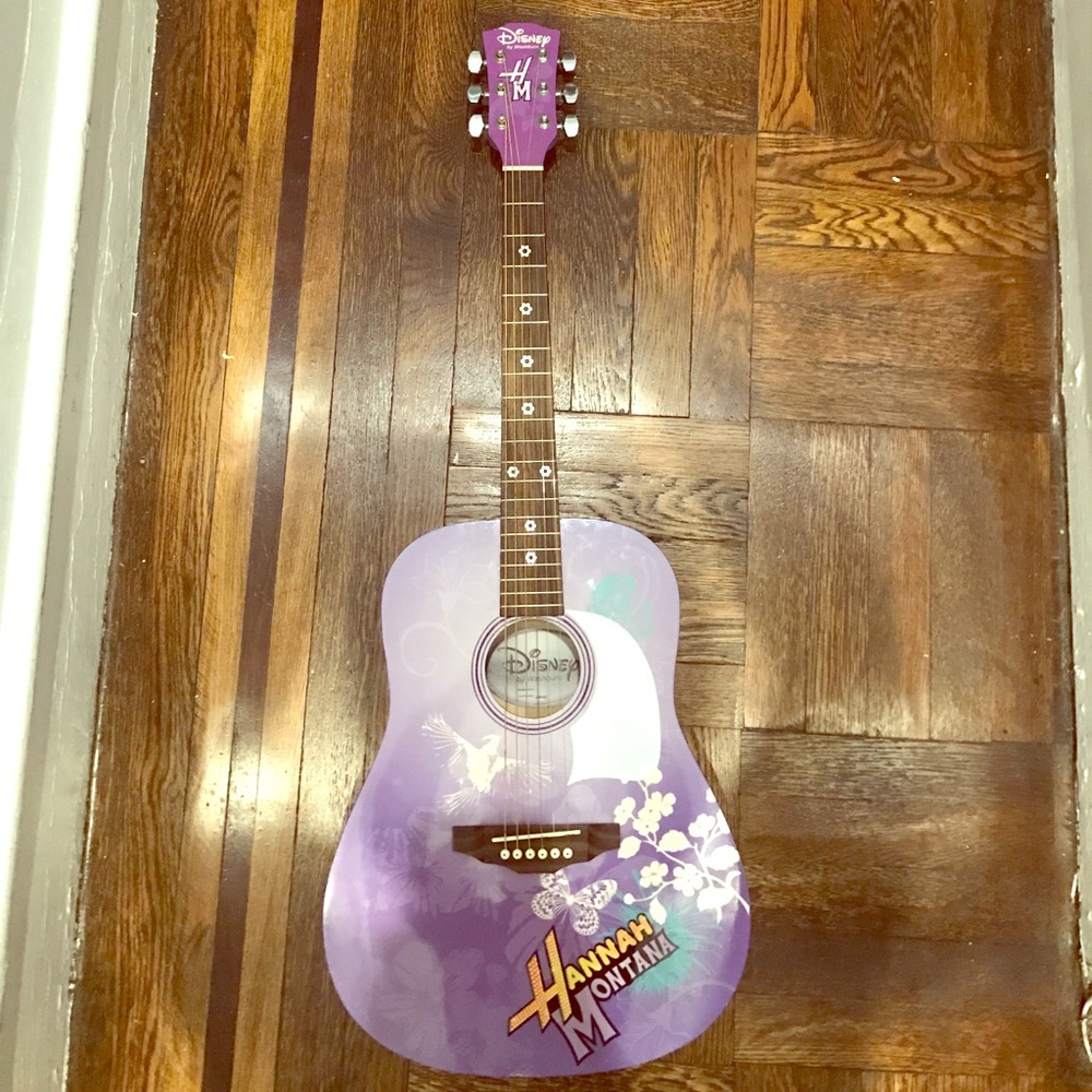 Hannah Montana Guitar