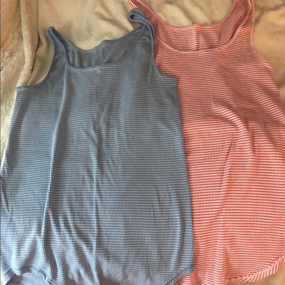 Gap tank tops - Picture 3 of 6