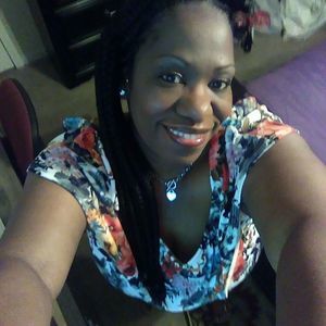 Meet your Posher, Latonya