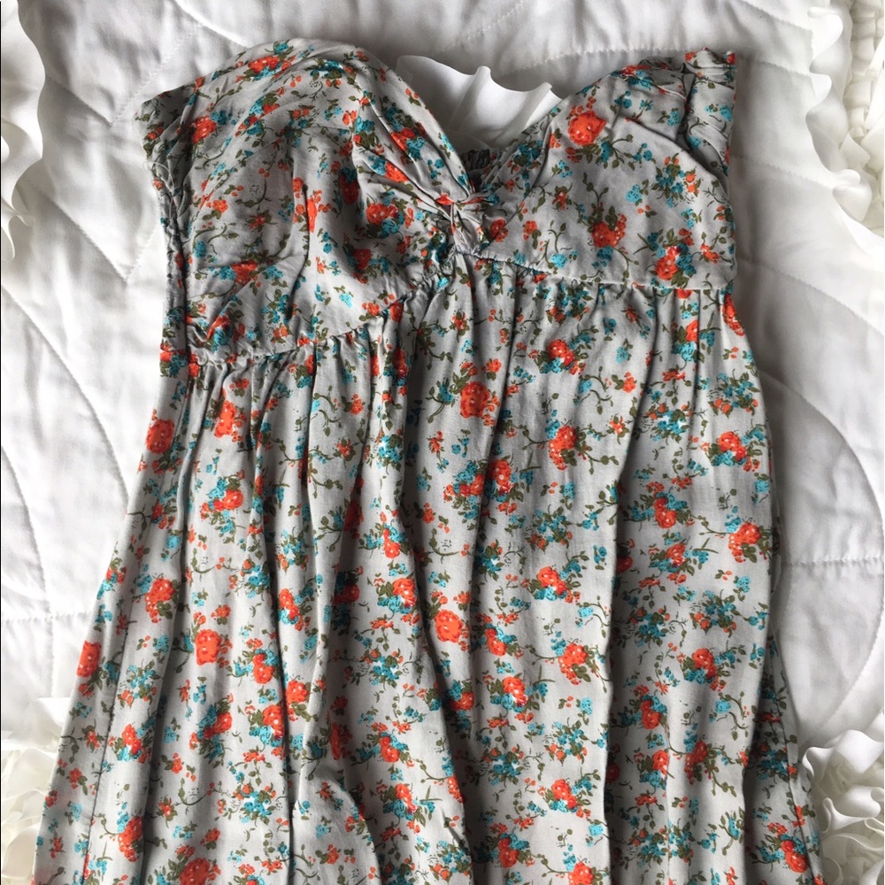 Floral maxi dress small