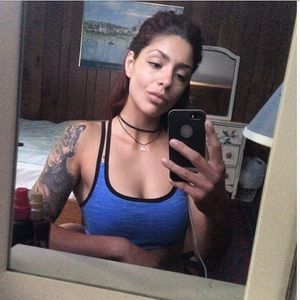 Meet your Posher, Daniela