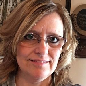 Meet your Posher, Lori