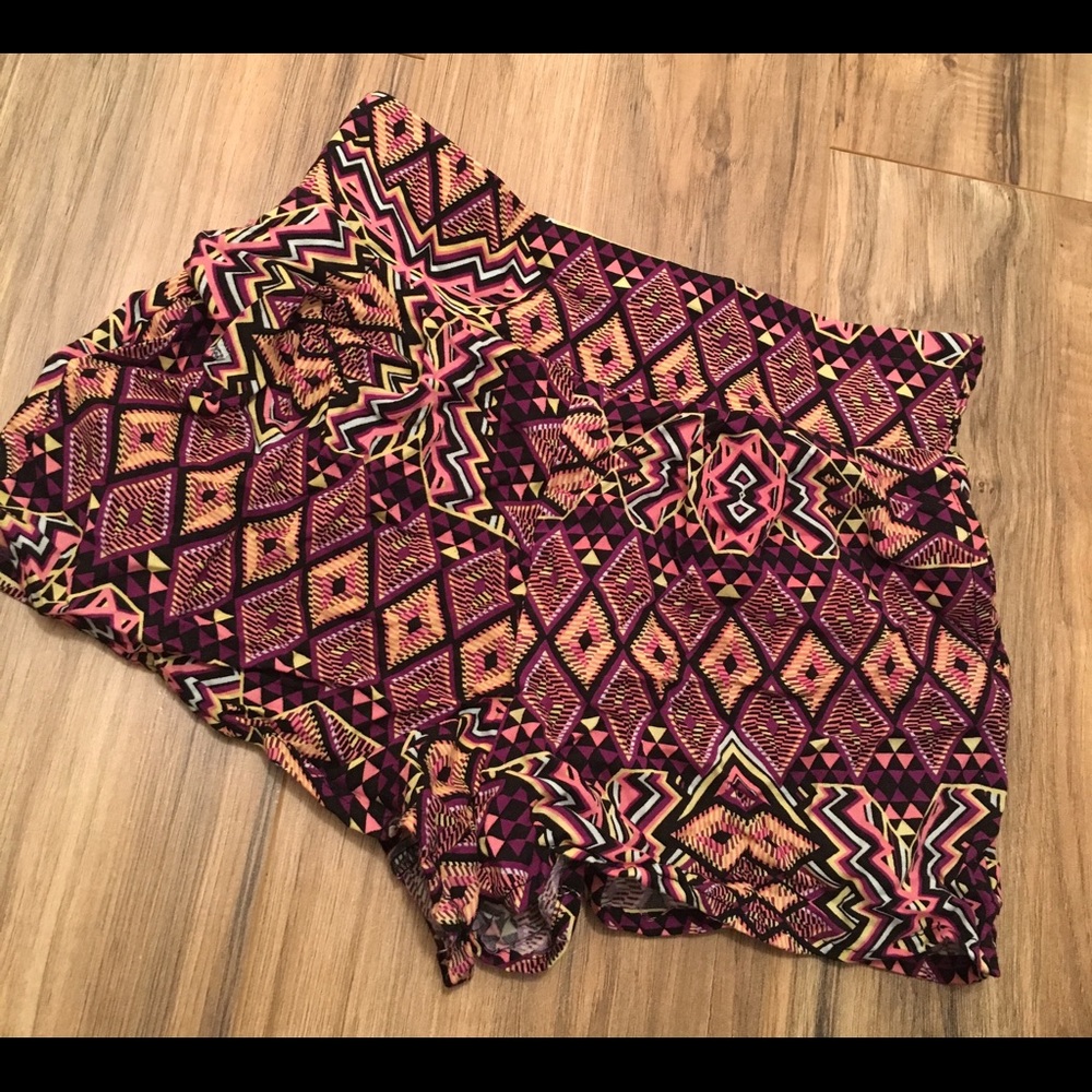 XS Charlotte Russe shorts