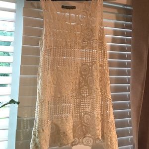 Finn and clover cover up size Medium