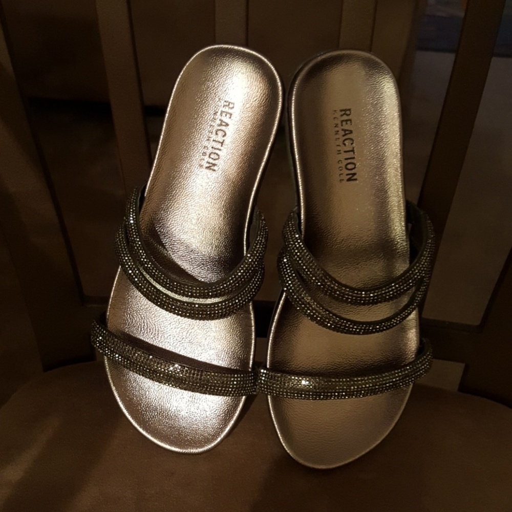 Kenneth Cole Reaction Sandals