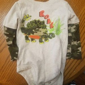 Roar onsie