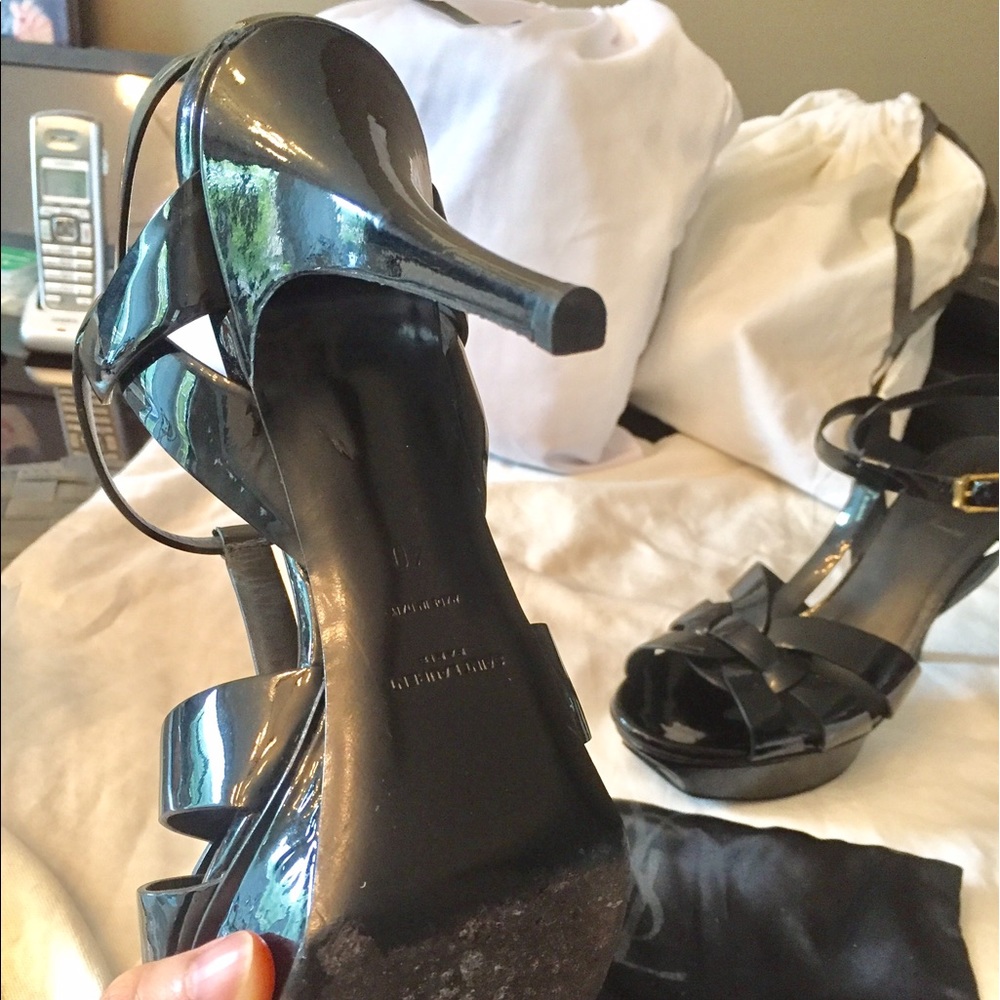 ⛔️ SOLD ⛔️Saint Laurent Patent Leather Tribute - Picture 2 of 5